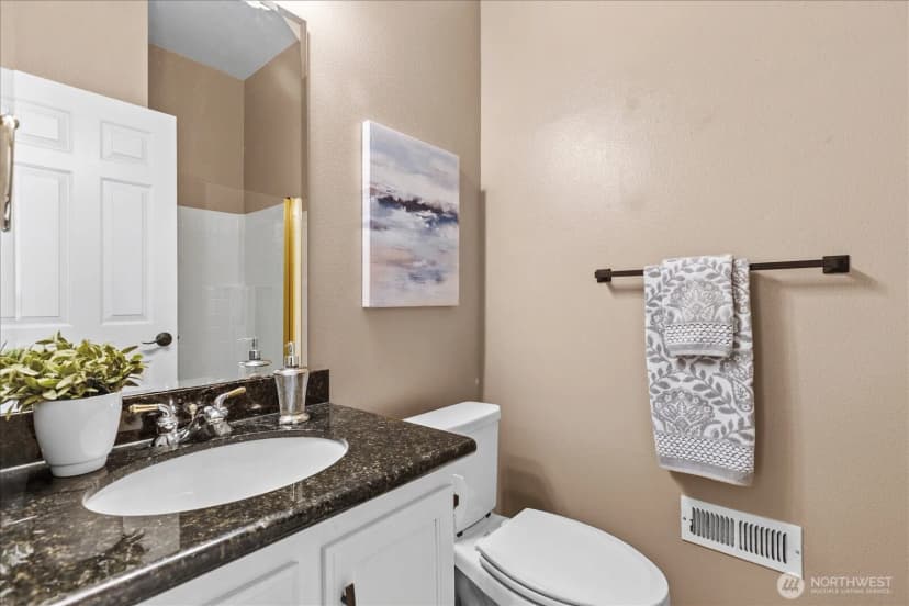 Property photo for 13225 59th Avenue W, Edmonds photo 19