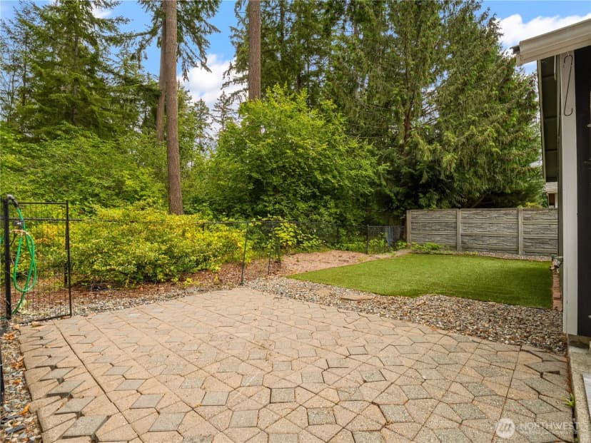 Property photo for 3320 College Street Se, Lacey photo 28