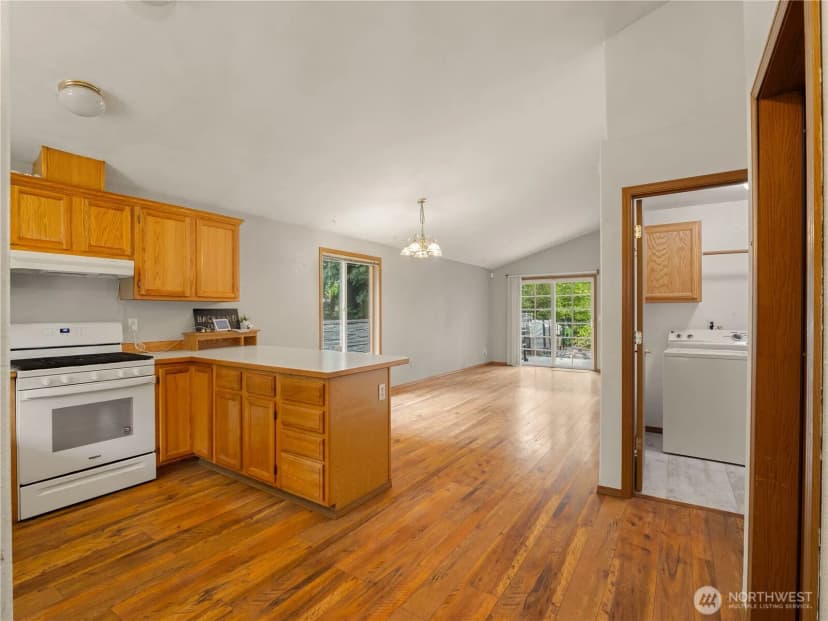 Property photo for 3320 College Street Se, Lacey photo 10