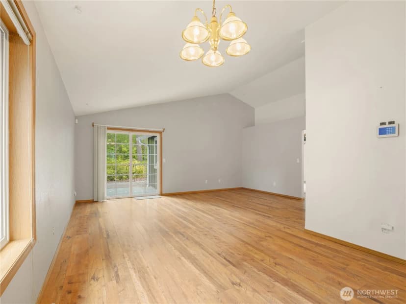 Property photo for 3320 College Street Se, Lacey photo 11