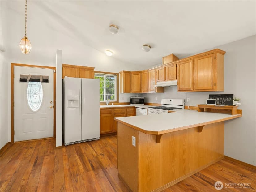 Property photo for 3320 College Street Se, Lacey photo 7