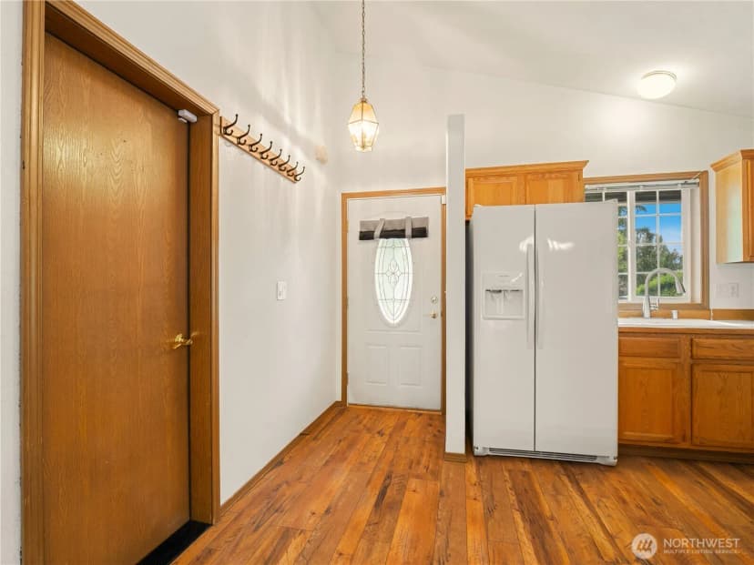 Property photo for 3320 College Street Se, Lacey photo 6