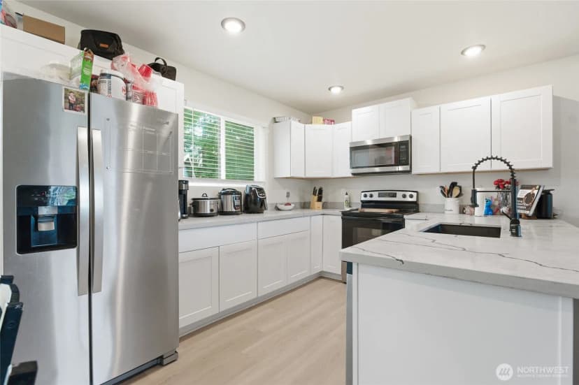Property photo for 6214 Knoble Road E, Spanaway photo 11