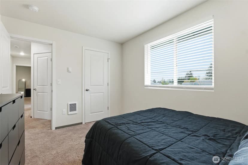 Property photo for 6214 Knoble Road E, Spanaway photo 24