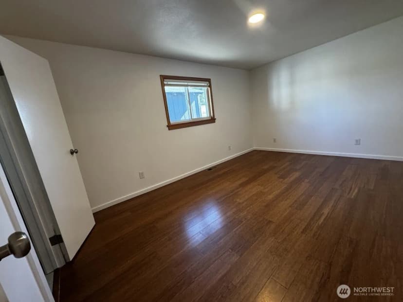 Property photo for 424 Sw 3rd Street, College Place photo 15