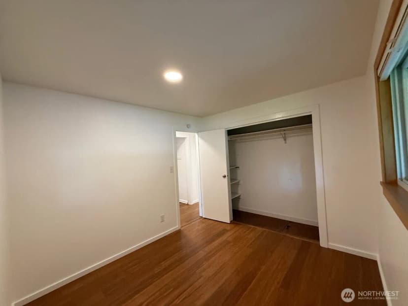 Property photo for 424 Sw 3rd Street, College Place photo 24