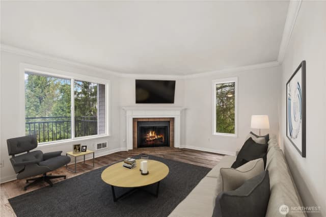 Property photo for 10110 Ne 60th Street #104, Kirkland photo 5