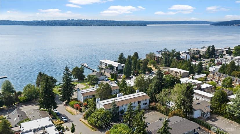 Property photo for 10110 Ne 60th Street #104, Kirkland photo 22