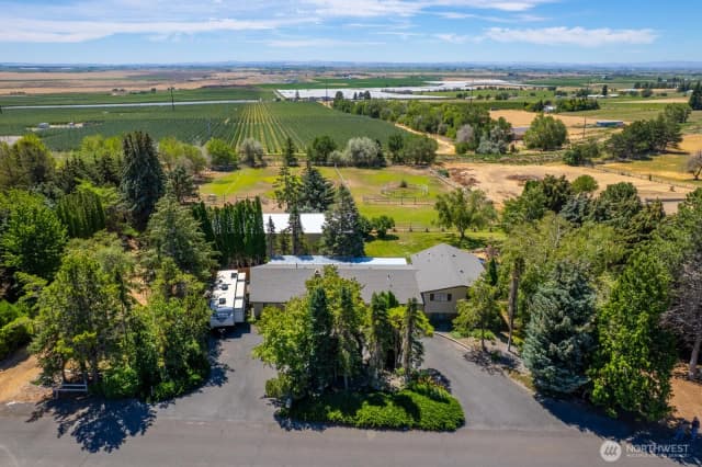 Property photo for 5255 Nw Painted Hills Drive, Ephrata photo 4