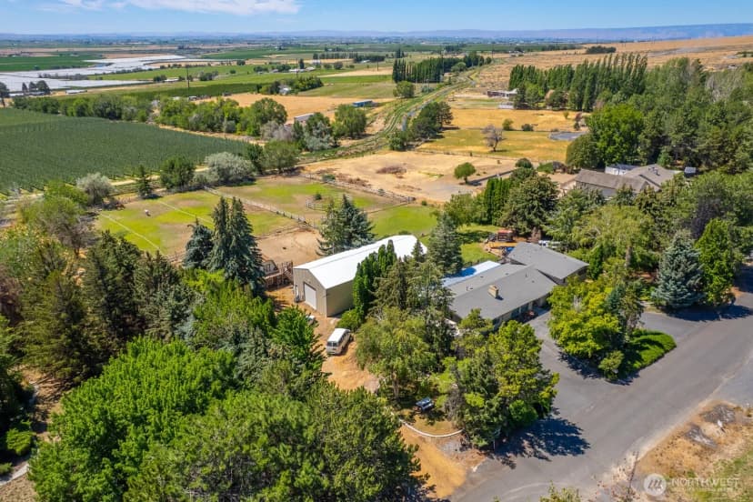 Property photo for 5255 Nw Painted Hills Drive, Ephrata photo 8