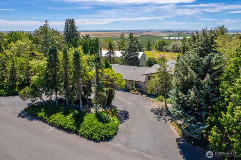 Property photo for 5255 Nw Painted Hills Drive, Ephrata photo 6