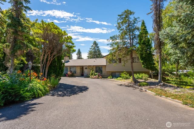Property photo for 5255 Nw Painted Hills Drive, Ephrata photo 3