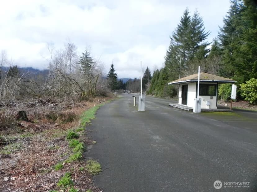 Property photo for 34700 Se 99th Street, Snoqualmie photo 3