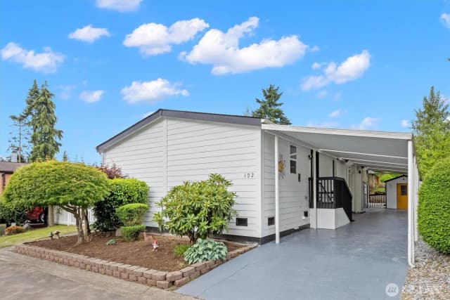 Property photo for 2000 192nd Street #102, Bothell