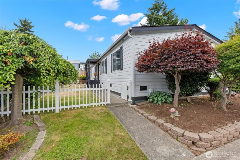 Property photo for 2000 192nd Street #102, Bothell photo 38