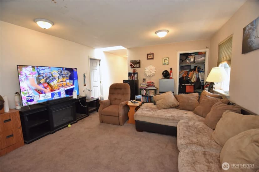 Property photo for 30815 Finn Settlement Road, Arlington photo 37