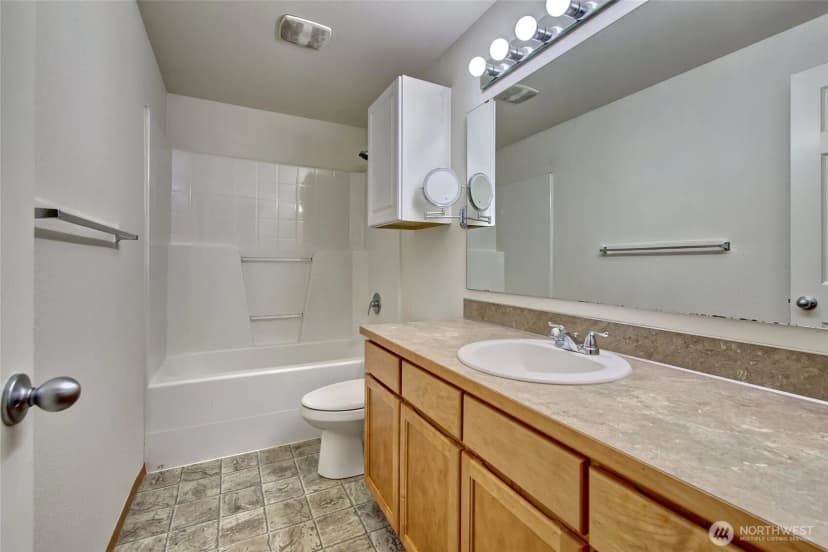 Property photo for 7812 29th Place Ne, Marysville photo 16