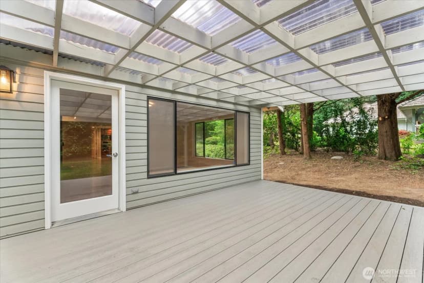 Property photo for 510 239th Avenue Ne, Sammamish photo 31