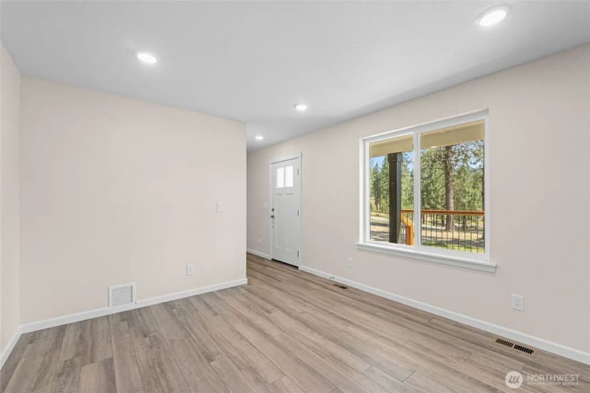 Property photo for 1320 Buckley Way, Kettle Falls photo 5