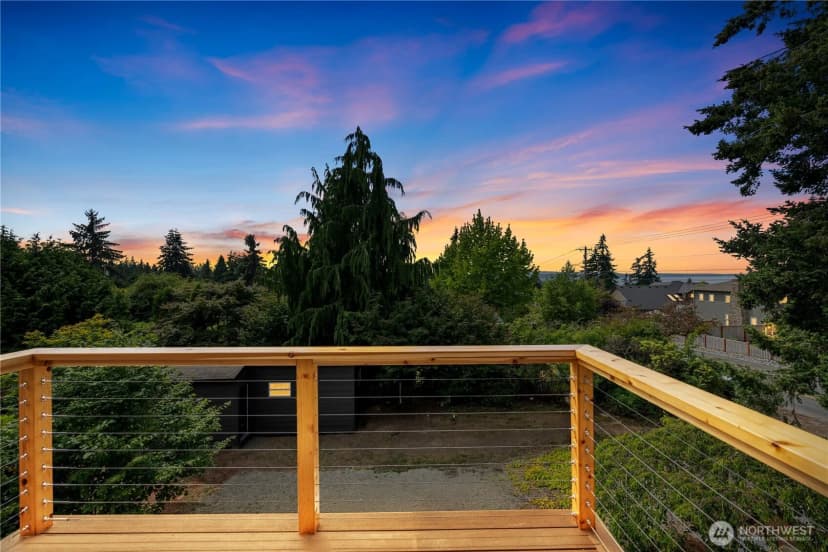 Property photo for 9808 224th Street Sw, Edmonds photo 21