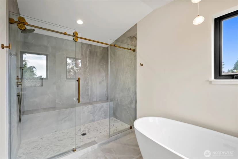 Property photo for 9808 224th Street Sw, Edmonds photo 18