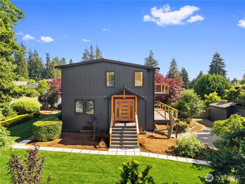 Property photo for 9808 224th Street Sw, Edmonds photo 32