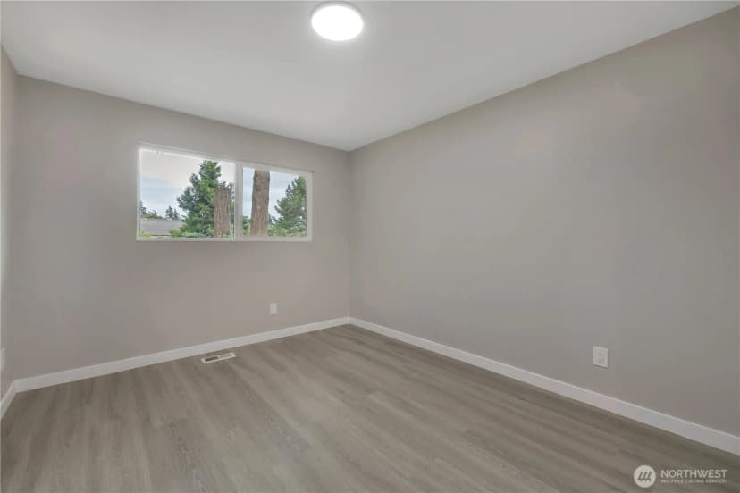 Property photo for 10223 Se 213th Place, Kent photo 25