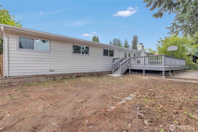 Property photo for 10223 Se 213th Place, Kent photo 38