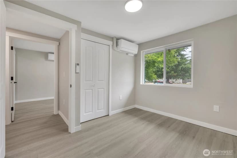 Property photo for 10223 Se 213th Place, Kent photo 23