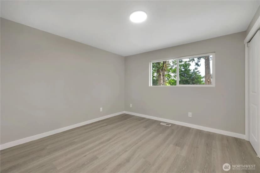 Property photo for 10223 Se 213th Place, Kent photo 30