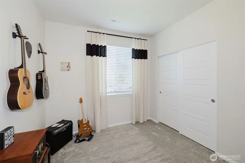 Property photo for 909 Timberline Avenue, Bremerton photo 21