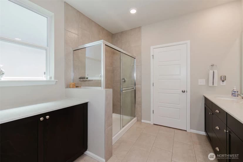 Property photo for 909 Timberline Avenue, Bremerton photo 30