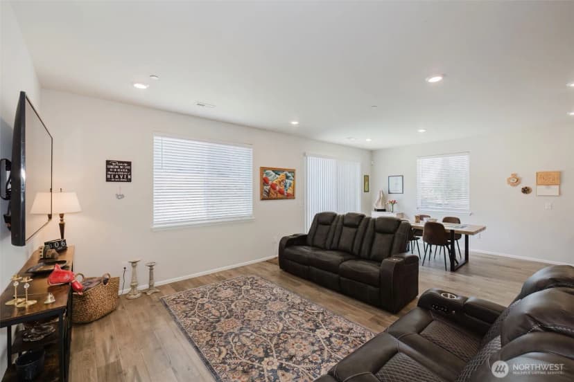 Property photo for 909 Timberline Avenue, Bremerton photo 6