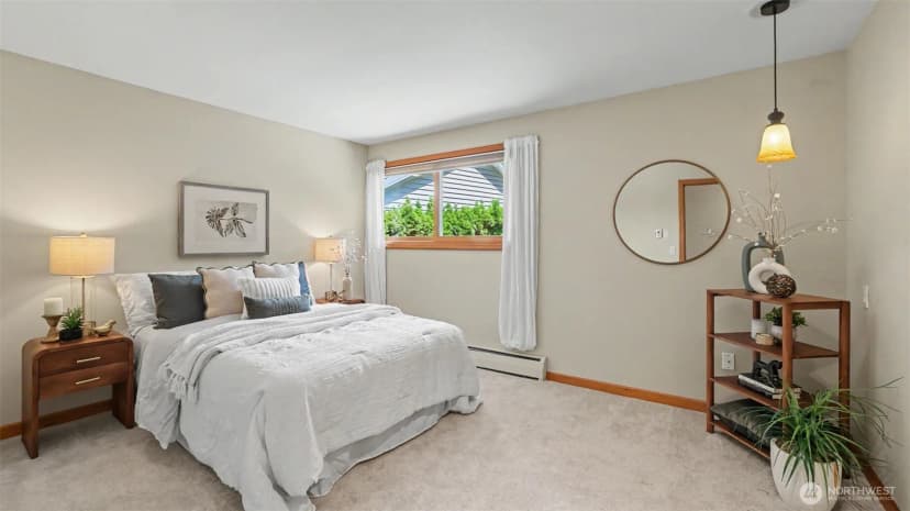 Property photo for 18744 Kenlake Place Ne, Kenmore photo 19