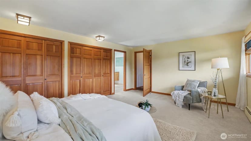 Property photo for 18744 Kenlake Place Ne, Kenmore photo 23
