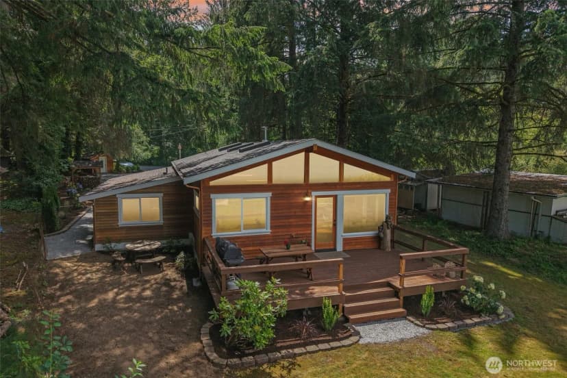 Property photo for 5631 99th Avenue Ne, Lake Stevens photo 4