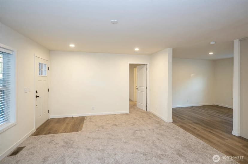 Property photo for 9116 219th Street Ct E, Graham photo 10