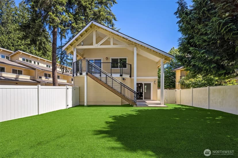 Property photo for 14650 Ne 50th Place #h8, Bellevue photo 31
