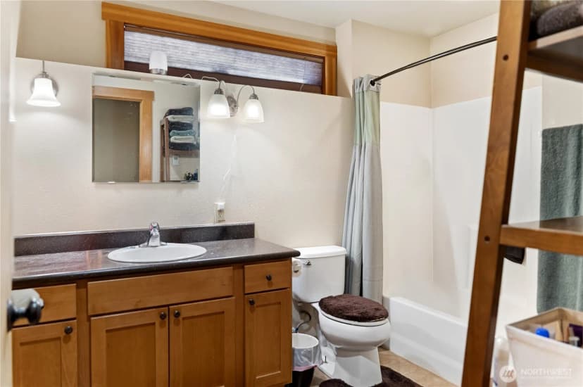 Property photo for 308 Washington Street, Winthrop photo 31