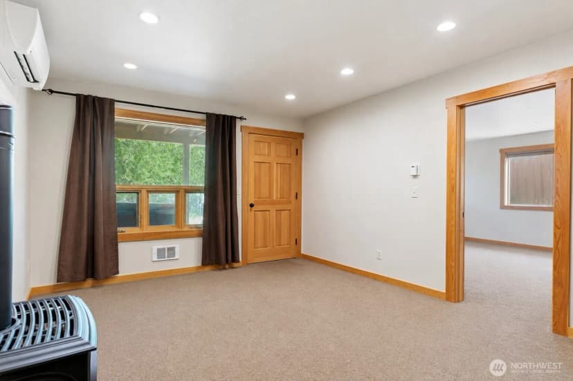 Property photo for 308 Washington Street, Winthrop photo 23
