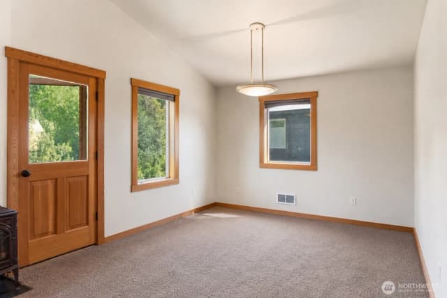 Property photo for 308 Washington Street, Winthrop photo 4