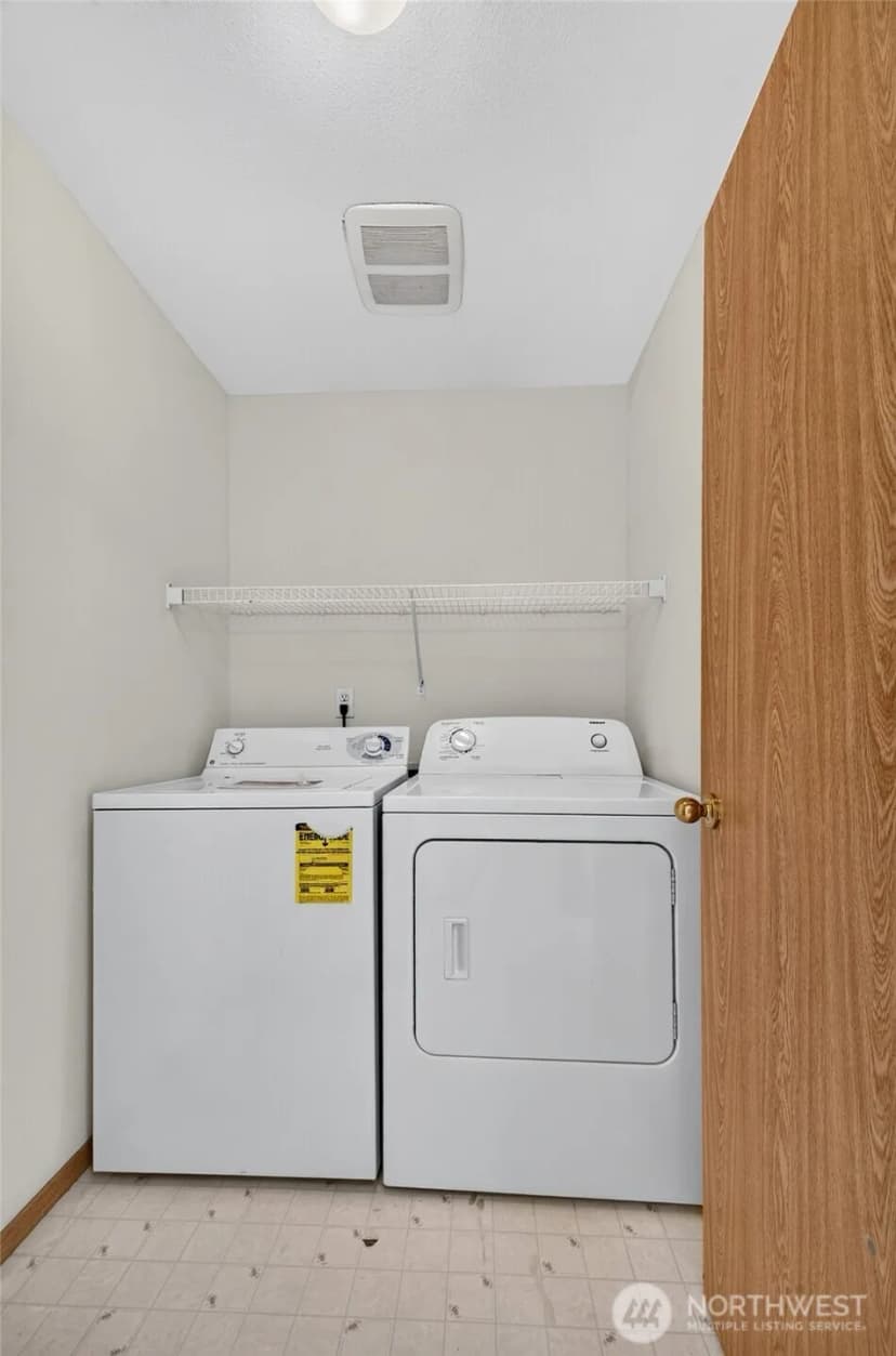 Property photo for 10124 Se 242nd Place, Kent photo 26