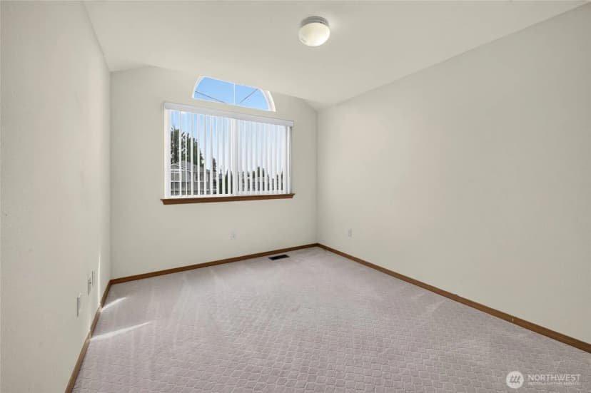 Property photo for 10124 Se 242nd Place, Kent photo 24