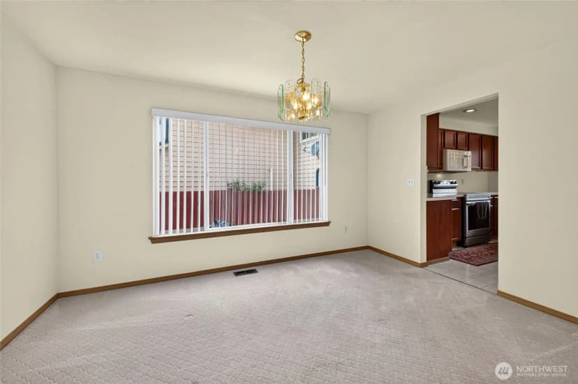 Property photo for 10124 Se 242nd Place, Kent photo 9