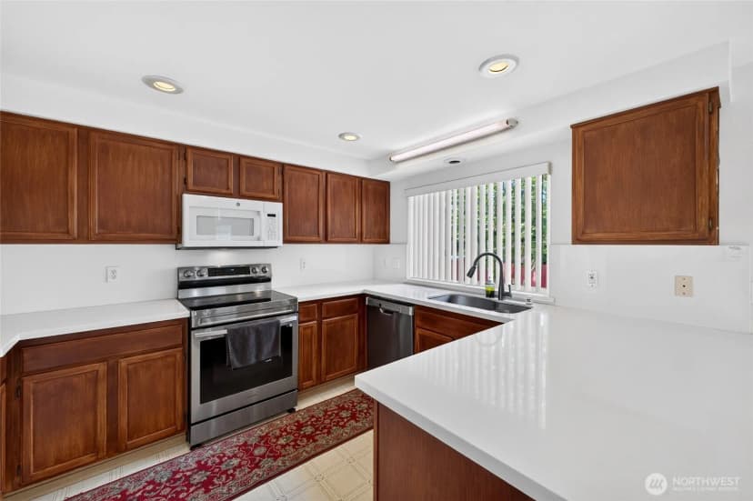 Property photo for 10124 Se 242nd Place, Kent photo 13