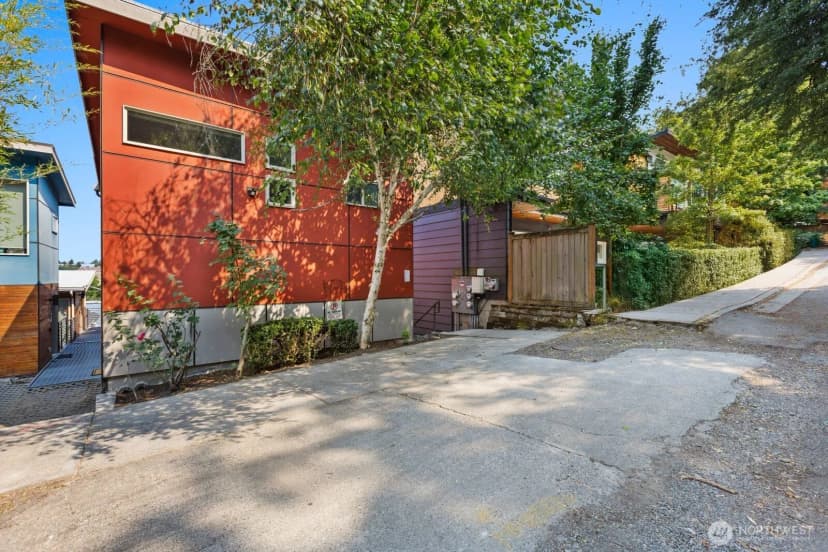 Property photo for 1536 Sturgus Avenue S, Seattle photo 34