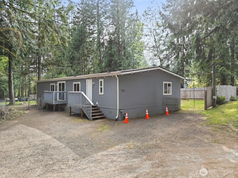 Property photo for 7591 Se Fragaria Road, Olalla photo 25