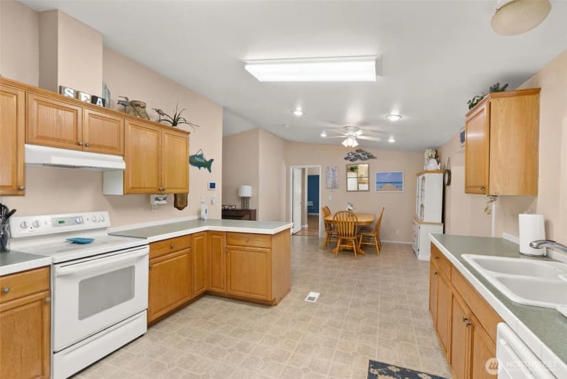 Property photo for 795 King, Winlock photo 13