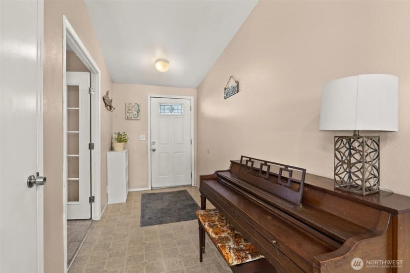 Property photo for 795 King, Winlock photo 8