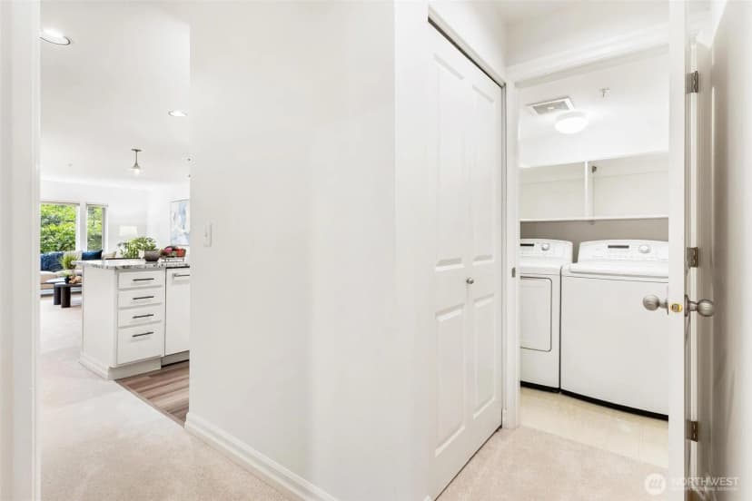 Property photo for 215 20th Avenue E #201, Seattle photo 22